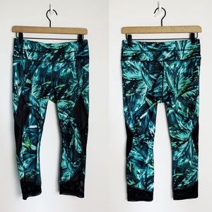 ATHLETA Green/Blue Palm Leaf Patterned Leggings w/ Mesh